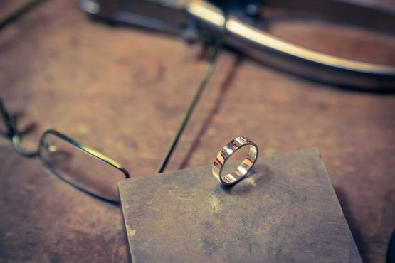 Best Ring Resize London